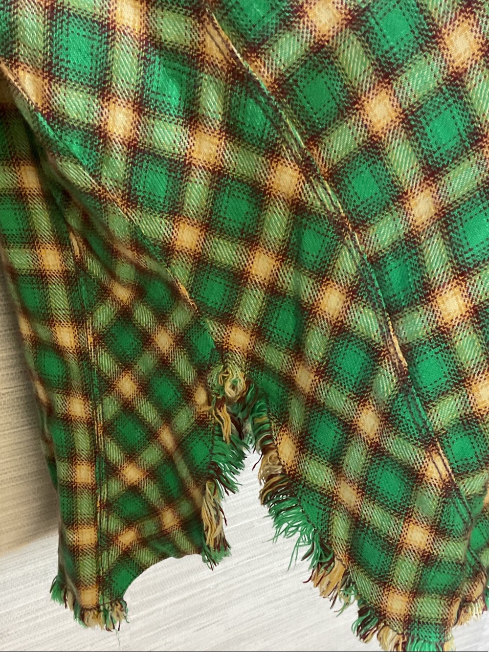Urban Outfitters UO BDG Brixton Button Down Oversized Flannel Raw Edge Lg Plaid - Picture 8 of 12
